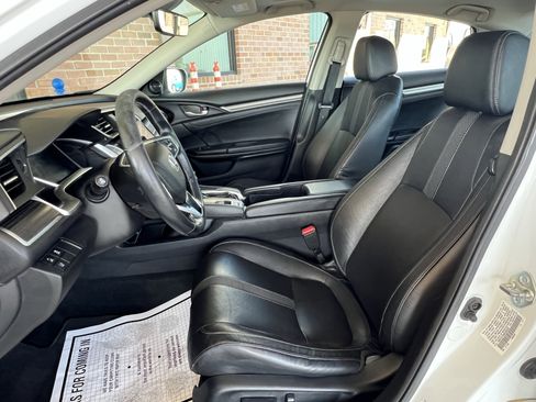 Used 2019 Honda Civic EX-L image 13