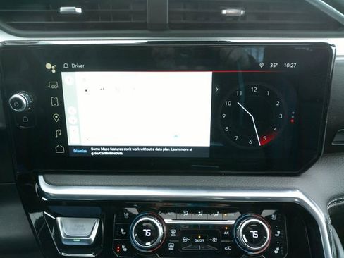 Used 2024 GMC Sierra 3500 Denali w/ Denali Reserve Package image 19