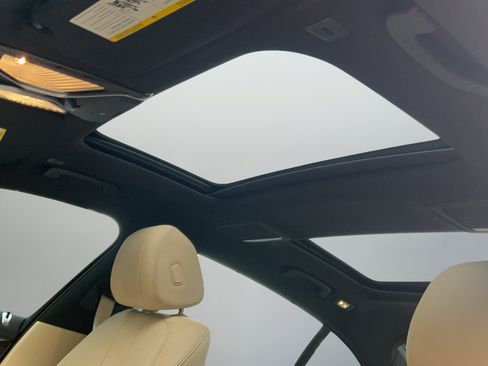 Used 2018 BMW 740i RWD image 18