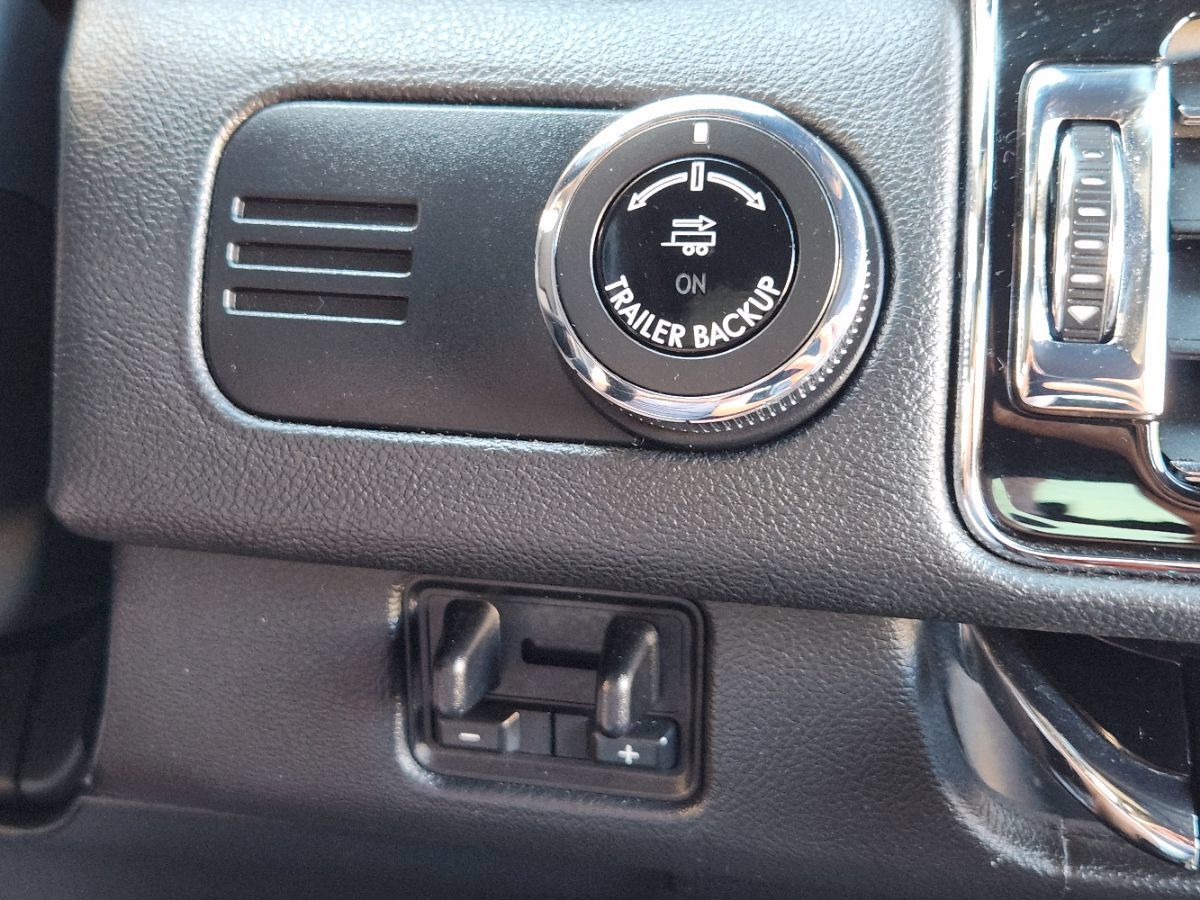 Used 2022 Lincoln Navigator Reserve AWD/4WD image 37