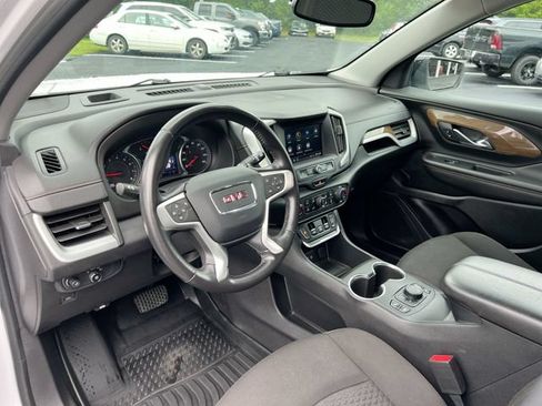 Used 2020 GMC Terrain SLE w/ Driver Convenience Package AWD/4WD image 10