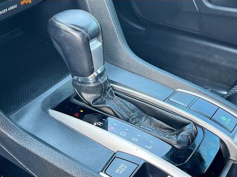 Used 2020 Honda Civic EX image 16