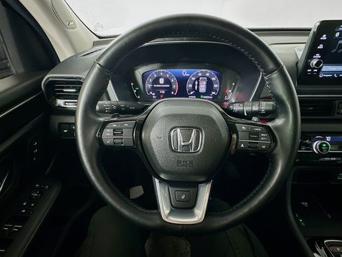 Used 2025 Honda Pilot Elite image 11