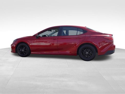 Certified 2025 Toyota Camry LE image 7