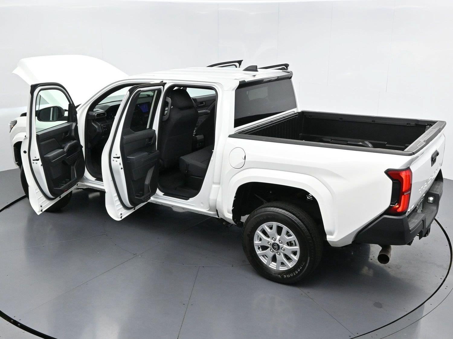 Used 2024 Toyota Tacoma SR AWD/4WD image 42