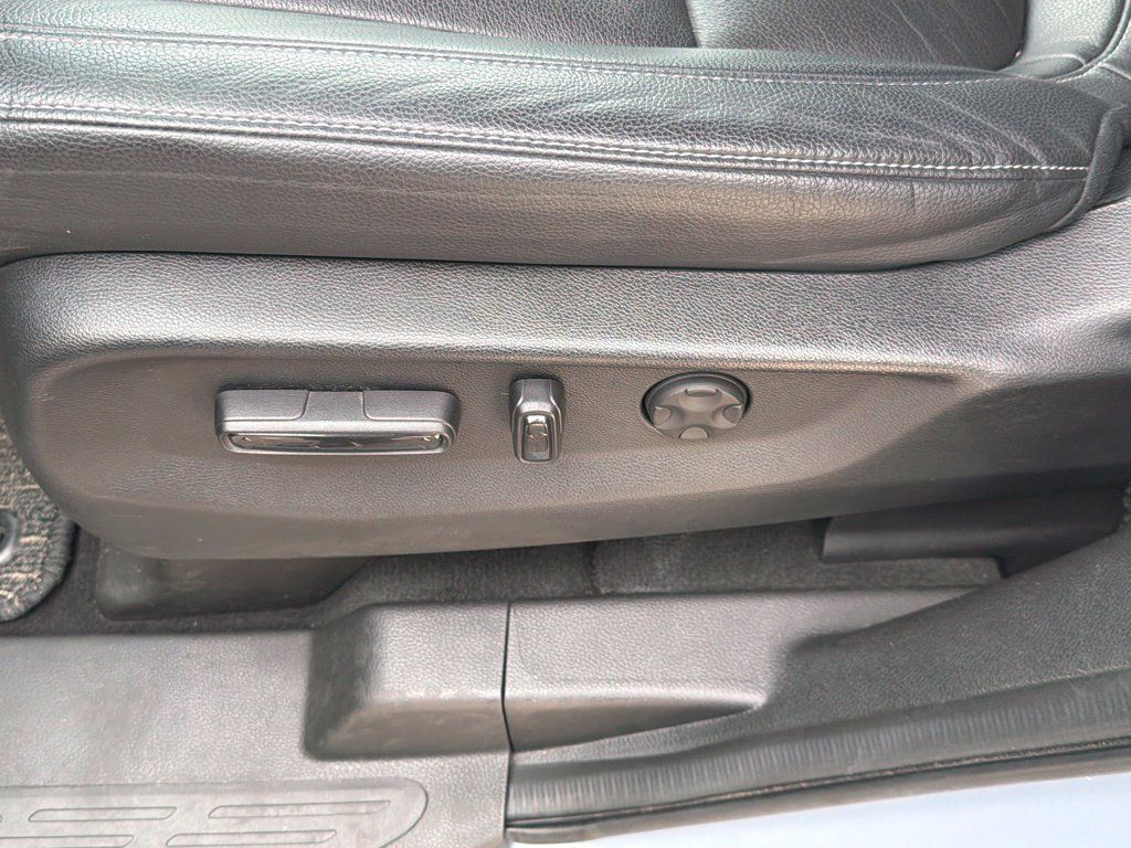 Used 2023 Honda Odyssey Touring image 19