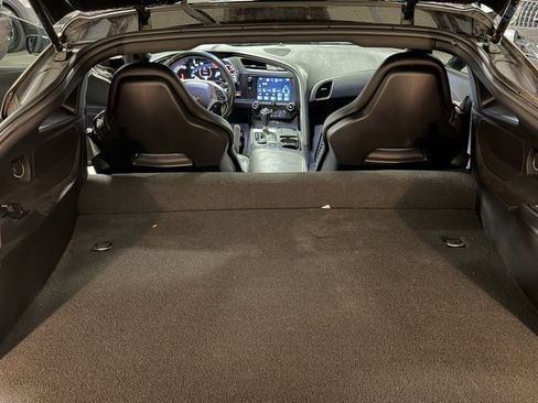 Used 2019 Chevrolet Corvette Stingray Coupe w/ 1LT image 17