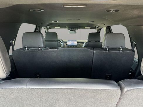 Used 2023 Chevrolet Tahoe LT AWD/4WD image 8