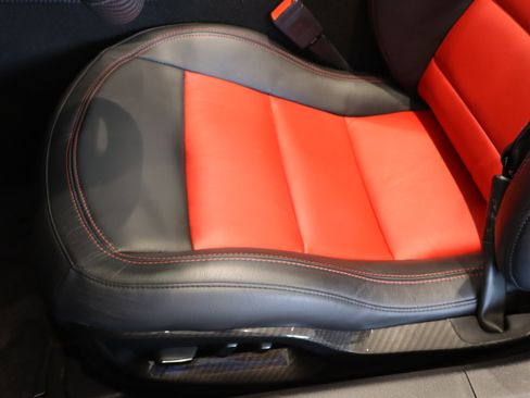 Used 2016 Chevrolet Corvette Z06 w/ 3LZ Preferred Equipment Group image 19