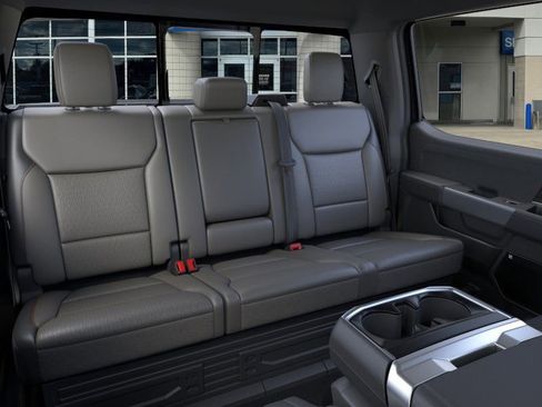 New 2025 Ford F150 Lariat w/ Equipment Group 502A High image 33