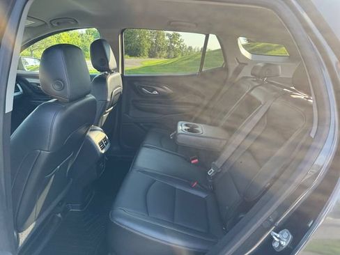 Used 2018 GMC Terrain SLT AWD/4WD image 16