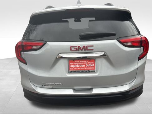 Used 2020 GMC Terrain SLE w/ Driver Convenience Package image 23