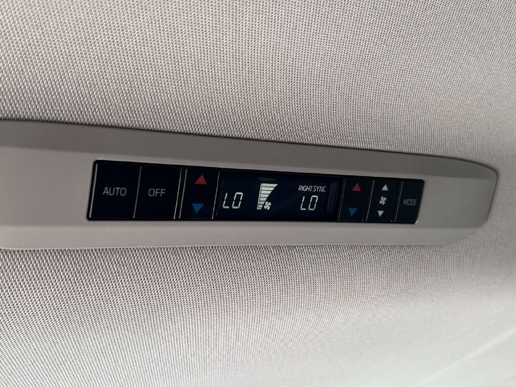 Certified 2023 Toyota Sienna Limited AWD/4WD image 24