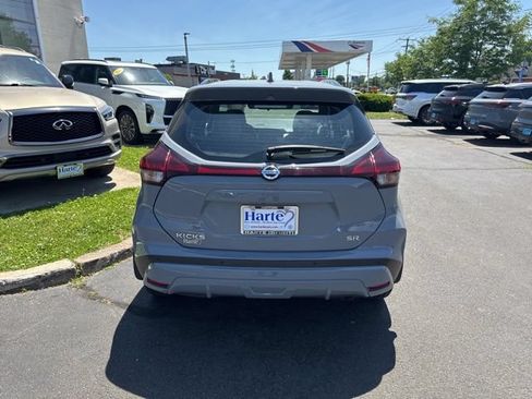 Certified 2021 Nissan Kicks SR w/ SR Premium Package FWD image 6
