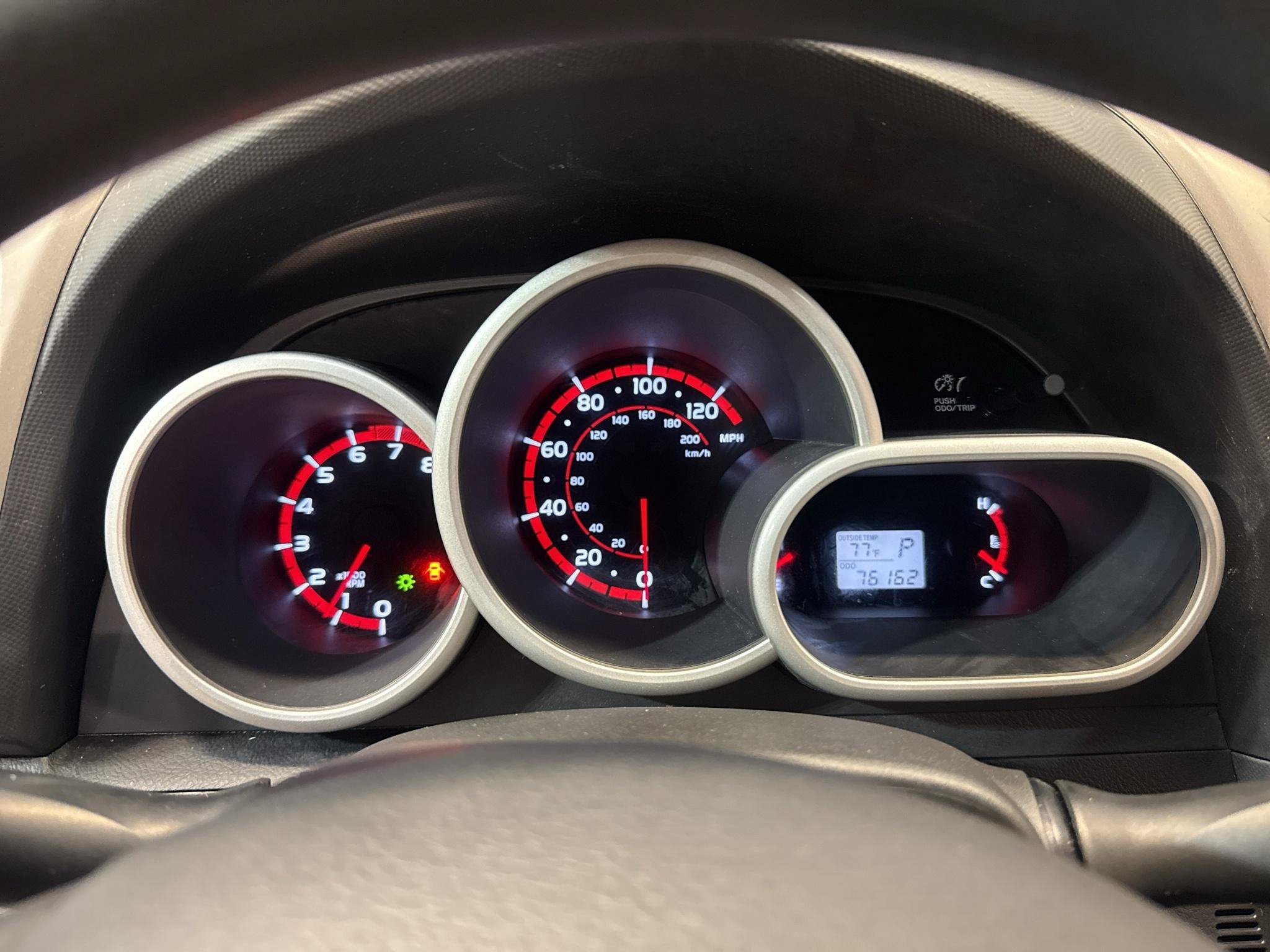 Used 2009 Toyota Matrix FWD image 18