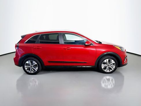Used 2022 Kia Niro EX w/ Cold Weather Package image 11
