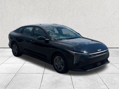 Used 2025 Kia K4 LX