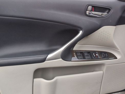 Used 2013 Lexus IS 250 image 14