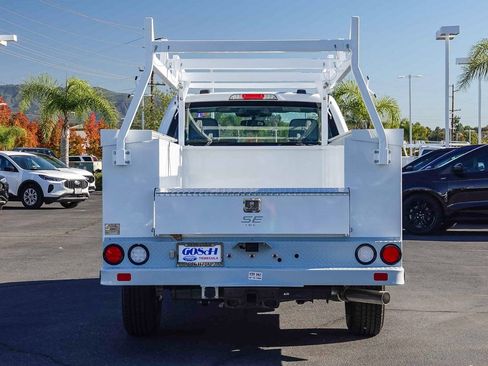 New 2026 Ford F250 XL w/ XL Chrome Package image 5