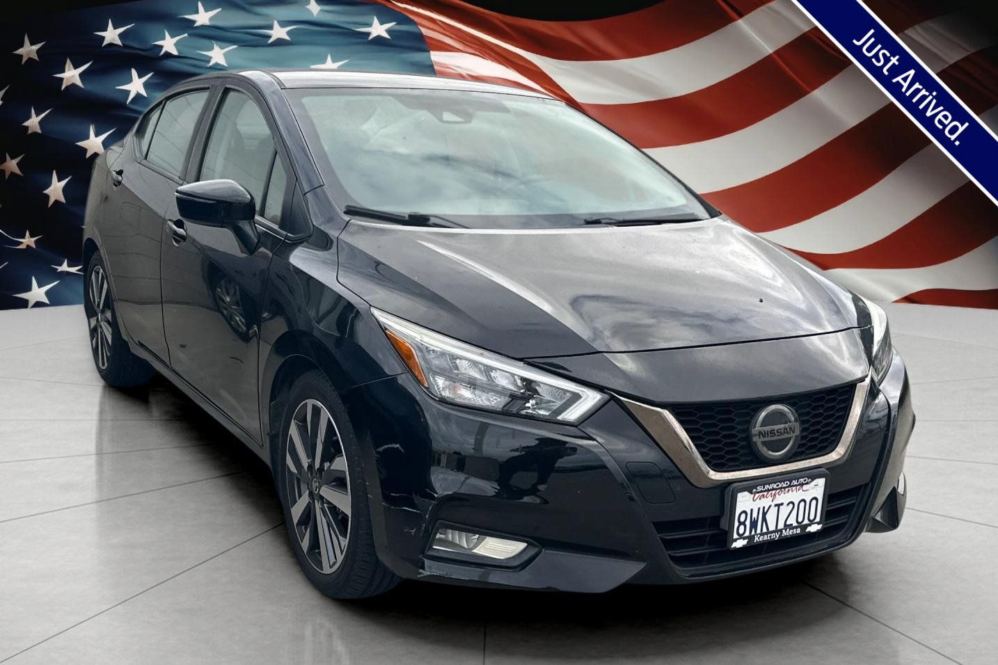 Used 2020 Nissan Versa SR w/ Convenience Package FWD image 1