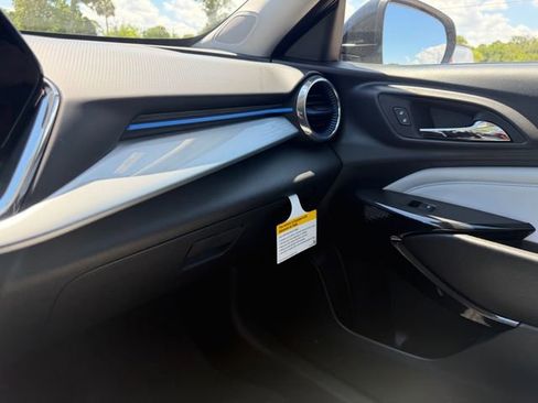 New 2026 Chevrolet Trax LT FWD image 29