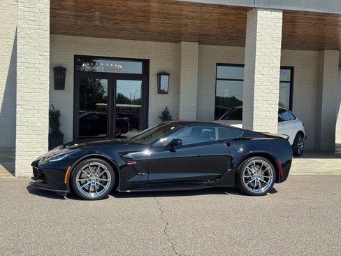 Used 2019 Chevrolet Corvette Grand Sport RWD image 5