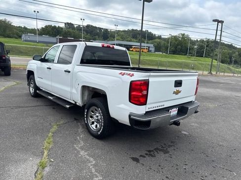 Used 2018 Chevrolet Silverado 1500 W/T w/ WT Convenience Package AWD/4WD image 6