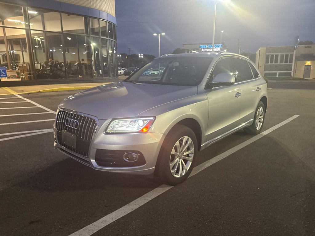 Used 2016 Audi Q5 2.0T Premium Plus w/ Technology Package AWD/4WD image 1