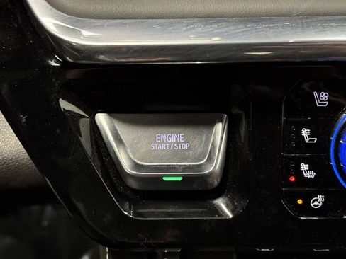 Used 2025 GMC Sierra 1500 Denali Ultimate image 25