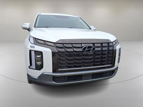 Used 2024 Hyundai Palisade Limited AWD/4WD image 2