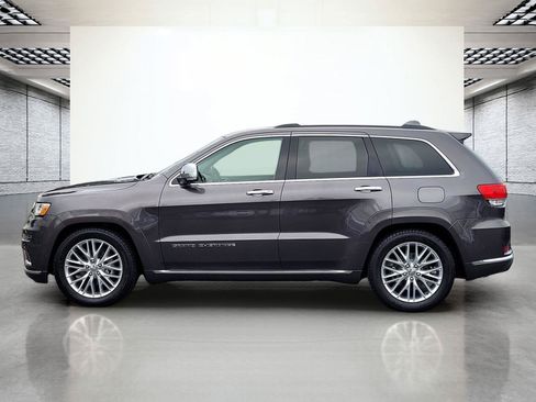 Used 2017 Jeep Grand Cherokee Summit AWD/4WD image 10