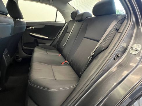 Used 2013 Toyota Corolla S w/ Premium Pkg image 10