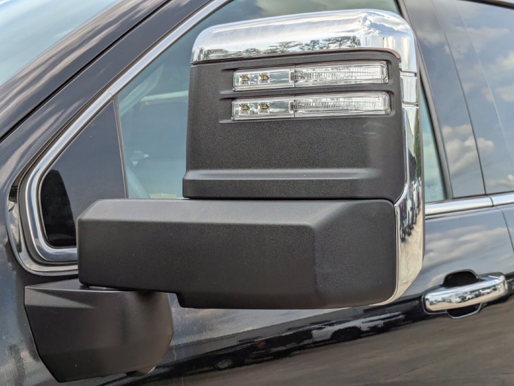 Certified 2023 GMC Sierra 3500 Denali w/ Denali Black Diamond Edition AWD/4WD image 33