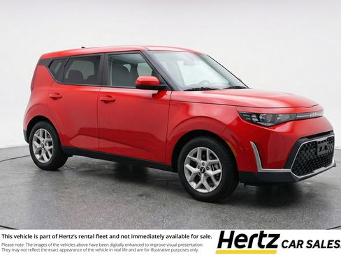 Used 2025 Kia Soul LX w/ LX Technology Package image 1