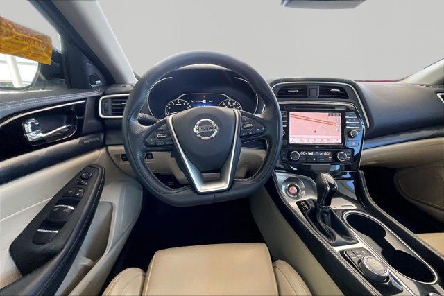 Used 2021 Nissan Maxima Platinum w/ Sport Mat Group FWD image 8