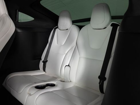 Used 2020 Tesla Model X Long Range image 21