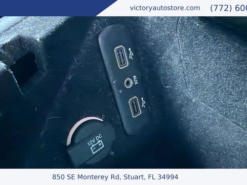 Used 2018 Dodge Challenger SXT w/ Blacktop Package image 37