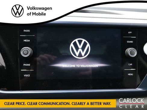 Used 2023 Volkswagen Taos SE image 19