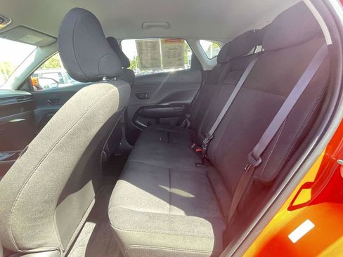 Used 2025 Hyundai Kona SEL FWD image 11