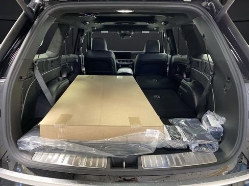 New 2026 Hyundai Palisade Calligraphy image 16