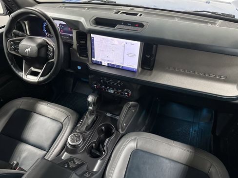 Used 2024 Ford Bronco Outer Banks image 12