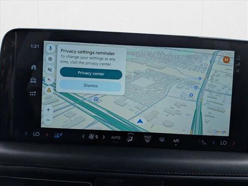 Used 2025 Lincoln Aviator Reserve w/ Equipment Group 201A image 13