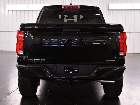 New 2026 Chevrolet Colorado ZR2 image 6