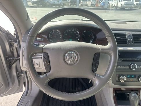 Used 2008 Buick Lucerne CXL image 6