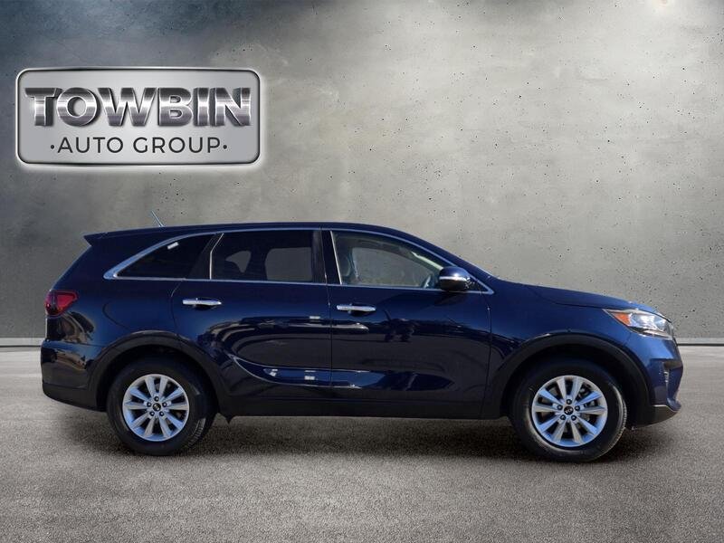 Used 2019 Kia Sorento FWD image 3