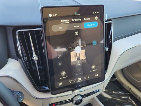 New 2026 Volvo XC60 B5 Ultra w/ Protection Package Premier image 8