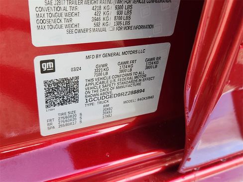 Used 2024 Chevrolet Silverado 1500 LTZ w/ Technology Package image 28