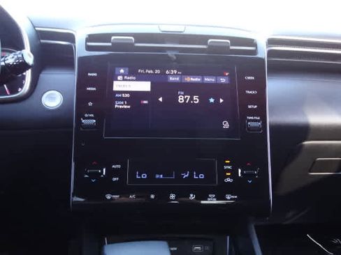 Used 2024 Hyundai Santa Cruz SEL image 28