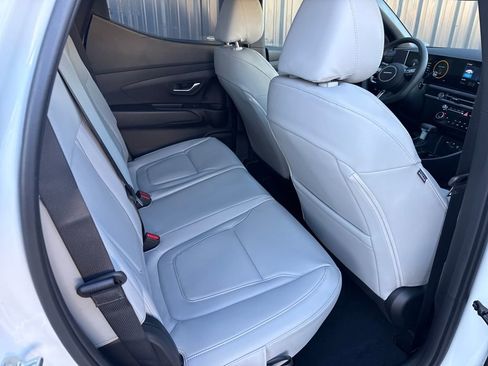 New 2026 Hyundai Santa Cruz SEL FWD image 16