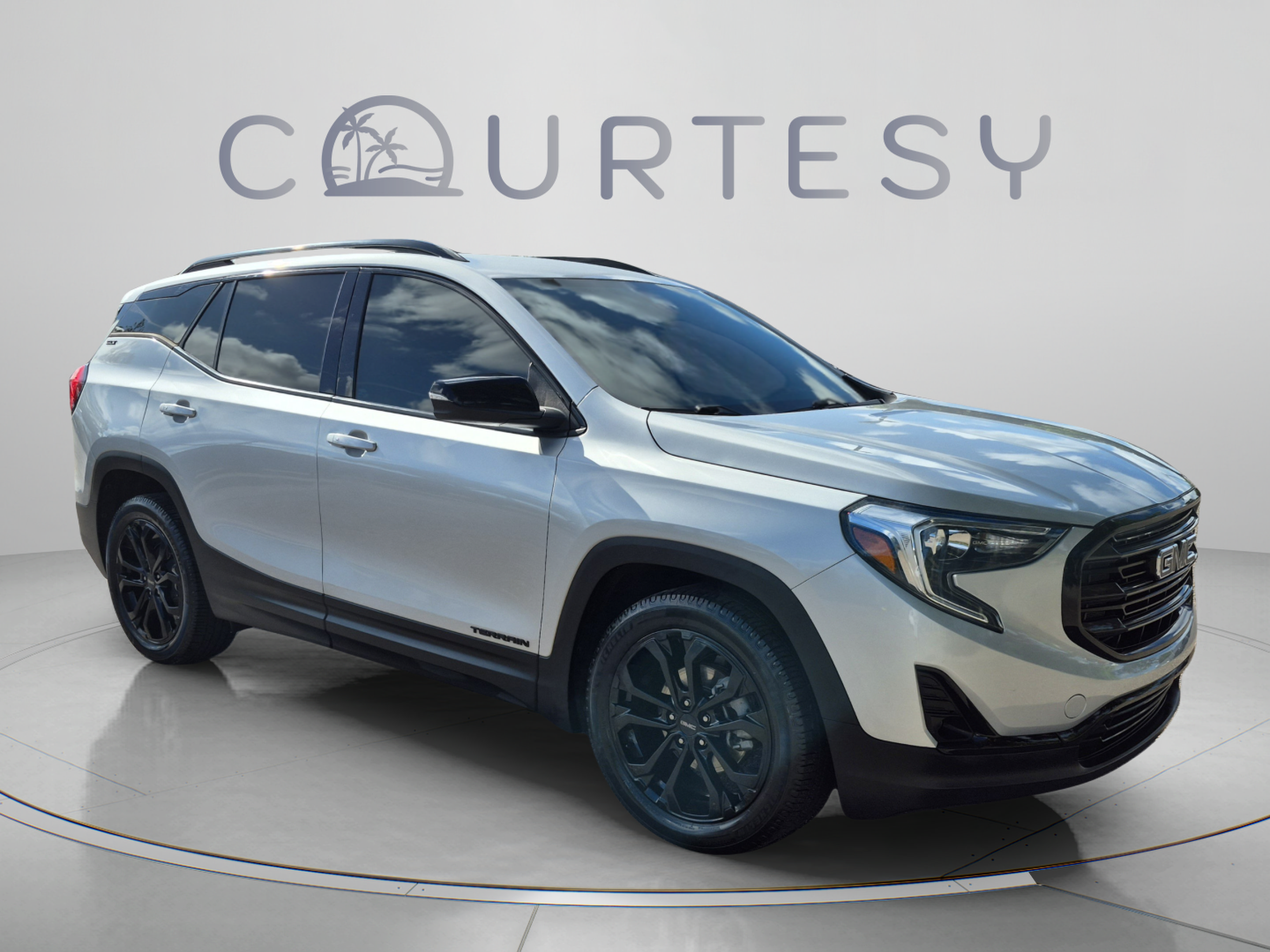 Used 2021 GMC Terrain SLT w/ Infotainment Package II FWD image 7